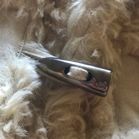 Armani Exchange Furry Vest - Picture 7 of 10